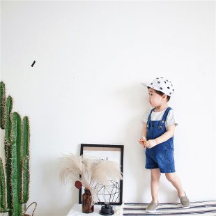 Mommia Me&Denim Suspender Shorts